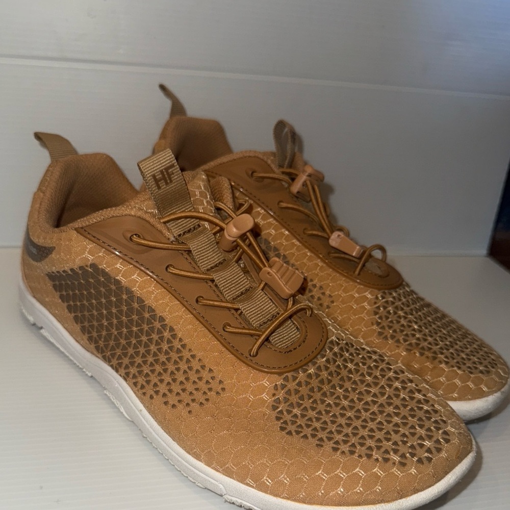 Hike Footwear Tan Athletic Shoes for Women Size 9/9.5